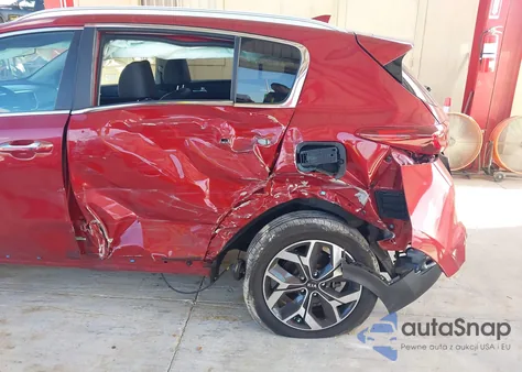 2021 Kia Sportage Ex z USA, uszkodzony, nr VIN KNDPN3AC2M7868606